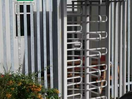 Full height external turnstiles