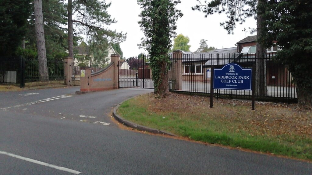 Photo of entrance to Ladbrook Park Golf Club